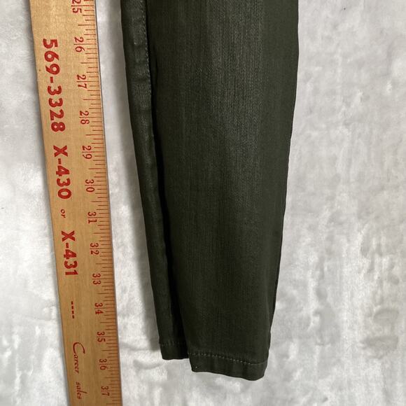 Bebe Women's Shiny Dusty Olive Pants Size 26 Zipper Pockets/Cargo Pockets Y2K - Picture 8 of 12